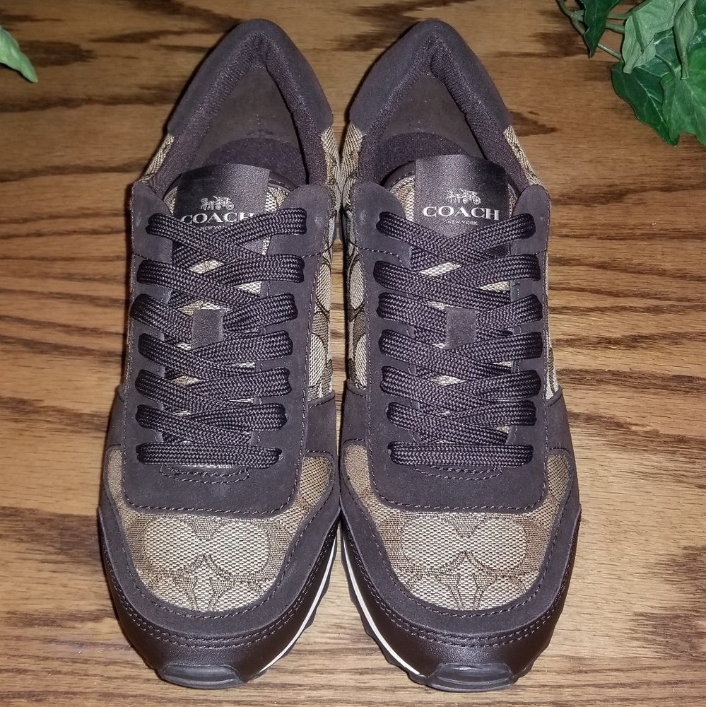 COACH SNEAKERS SZ 7